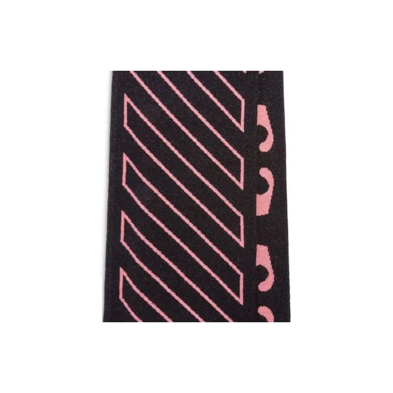 OFF WHITE Arrow Diag Knitted Scarf-2