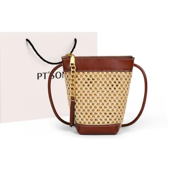PT'SON PE With Cow Leather Shoulder Bag Regular Women's Coffee/Black