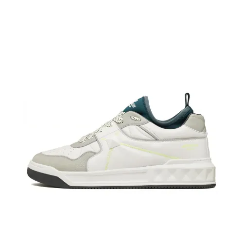Valentino Garavani One Stud Mid top Sneakers
