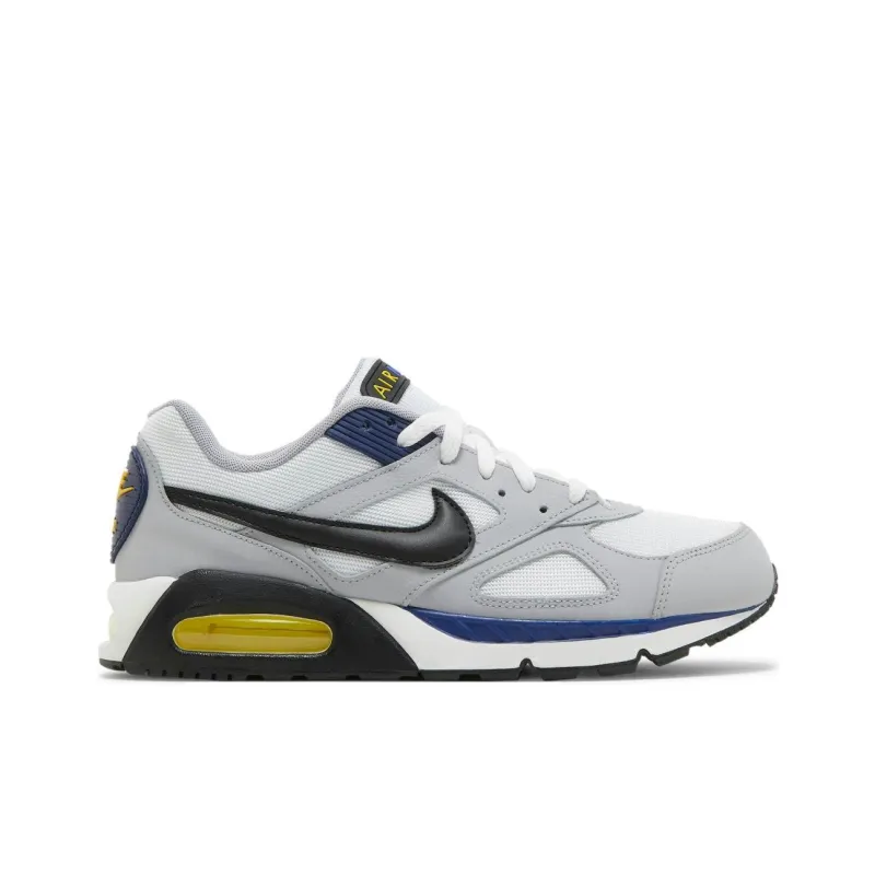 Nike Air Max Ivo Anti Slip Wear Resistant Low Top Running Shoes Men's Gray White Black-1