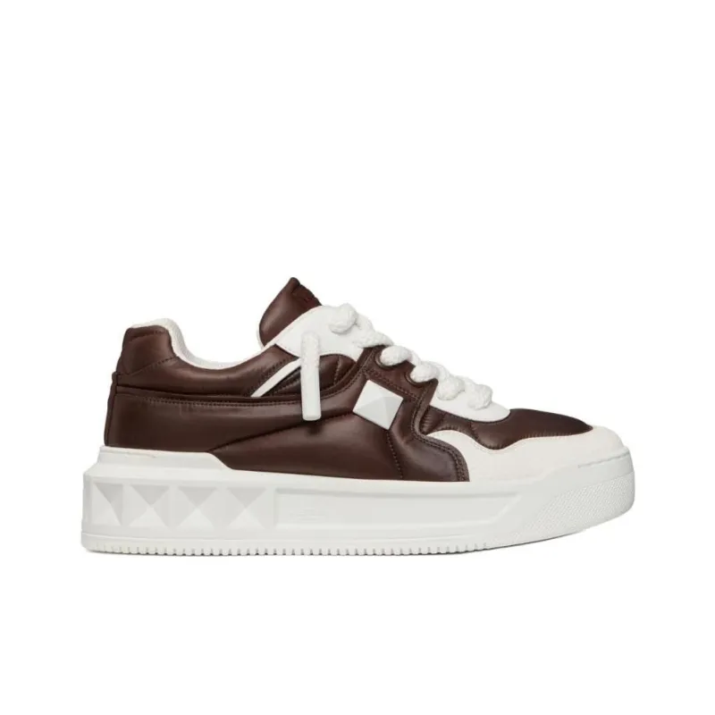 Valentino One Stud Low Top Skateboard Shoes Men's Brown-1