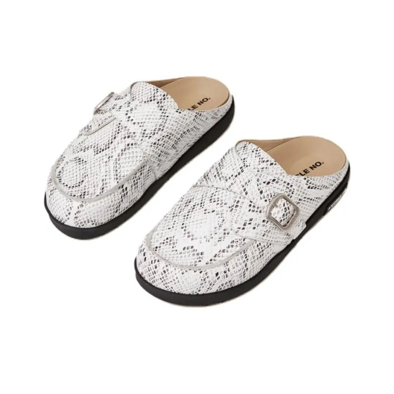 ARTICLE NO. Closed Toe Slippers Unisex Zebra Print Black White-2