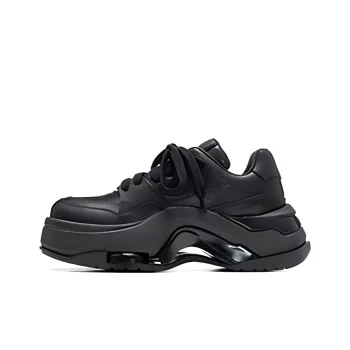 VITTORIO VENTURA Low Top Casual Shoes Women's Black