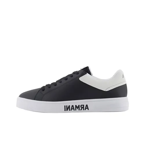 ARMANI EXCHANGEAE Low Top Skateboard Shoes Men's Black White