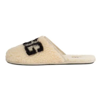 UGG Slippers / Home Slippers