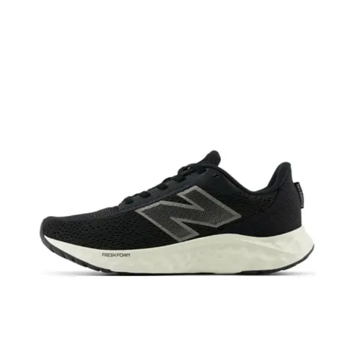 New Balance WMNSNew Balance Fresh Foam Arishi V4 'black&white' Women's
