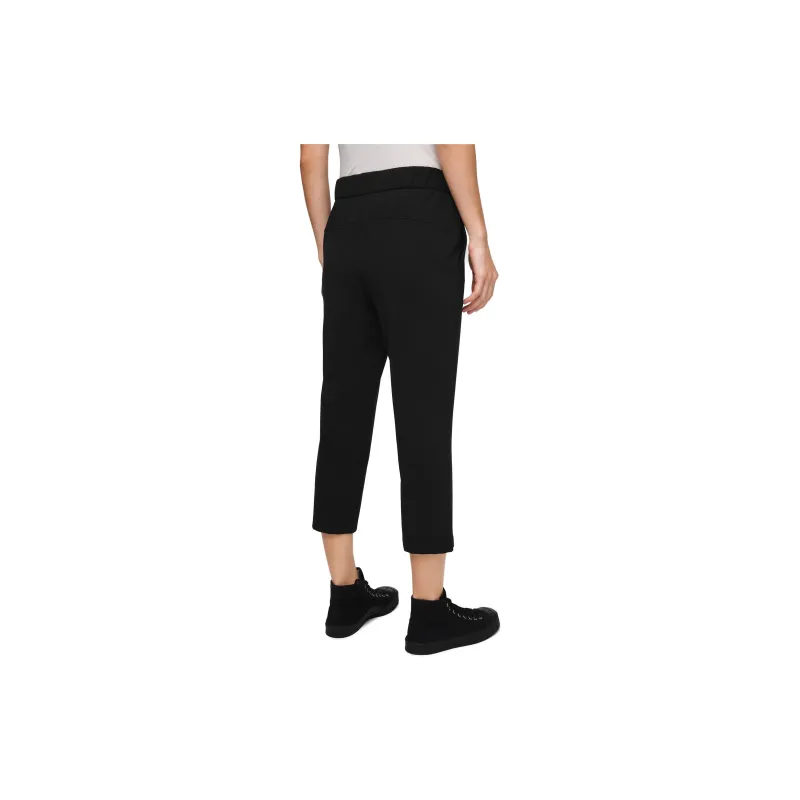 Lululemon On The Fly Casual Pants Women's Black-1