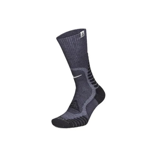 Nike Unisex Mid-Calf Socks