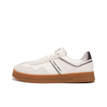 Tommy Hilfiger Low Top Casual Shoes Women's Ecru
