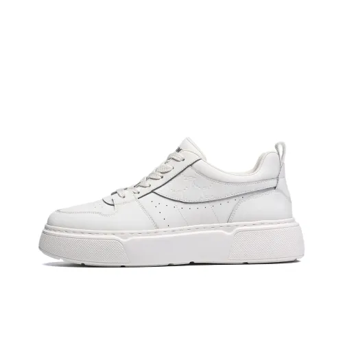 TRUMPPIPE Height Increasing Slip Resistant Low Top Skateboard Shoes Men's White