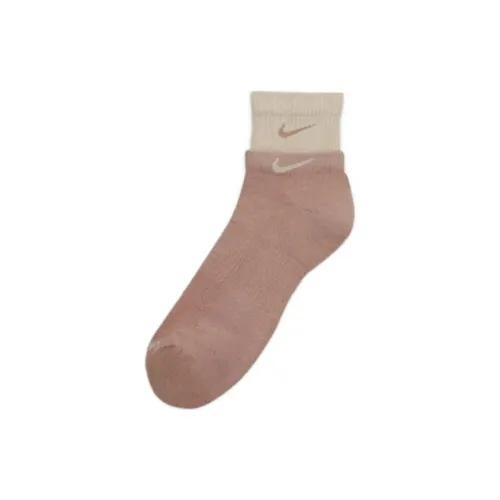 Nike Men Mid-Calf Socks