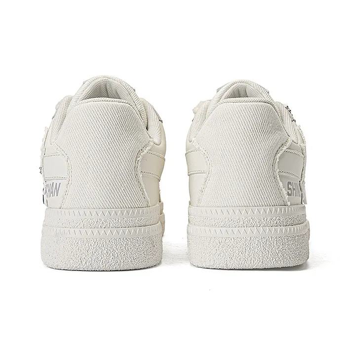 Crayon Shinchan Slip Resistant, Lightweight, And Breathable Low Top Skateboard Shoes Unisex-12