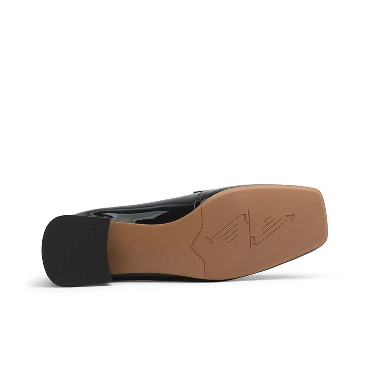 Coup De Foudre Loafers Women's Black/Ecru-4