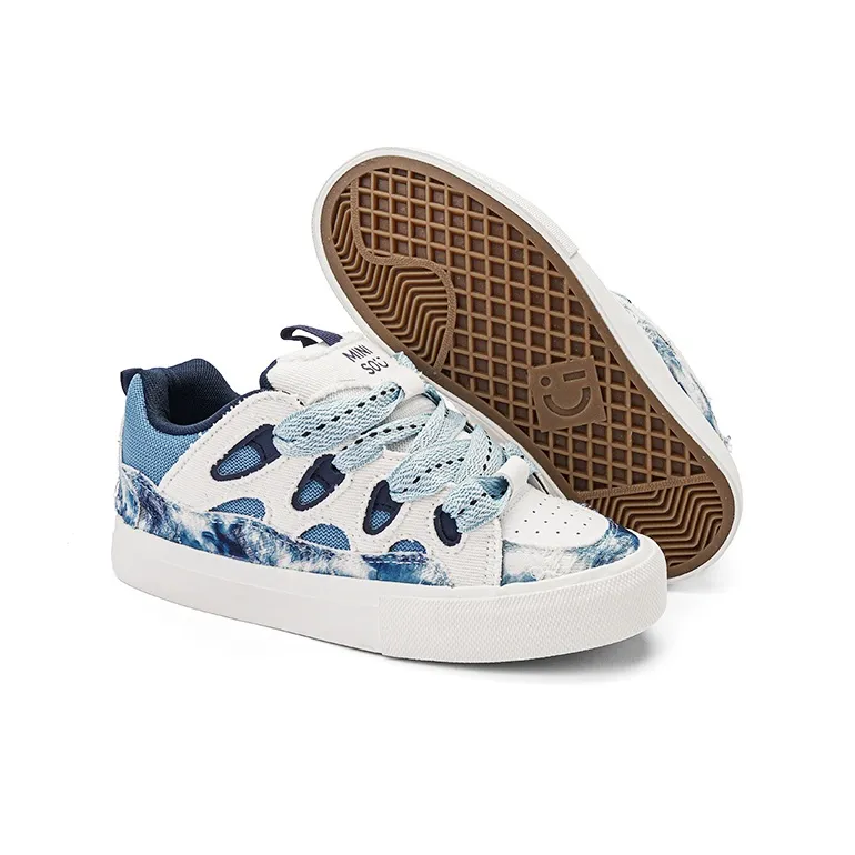 MINISO Low-Top Skateboard Shoes Unisex Blue And White Porcelain Blue-6