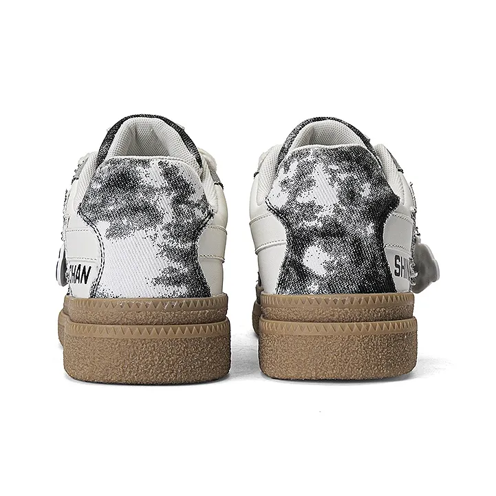 Crayon Shinchan Slip Resistant, Lightweight, And Breathable Low Top Skateboard Shoes Unisex-5
