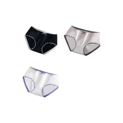 Flowers in water Women's Underpants