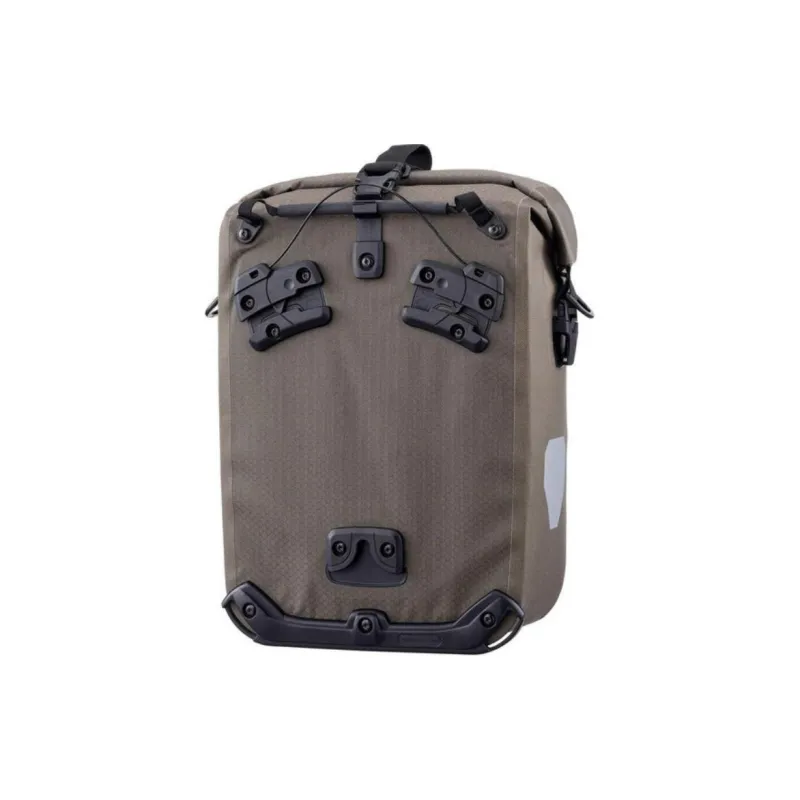 ORTLIEB Riding Equipment-4