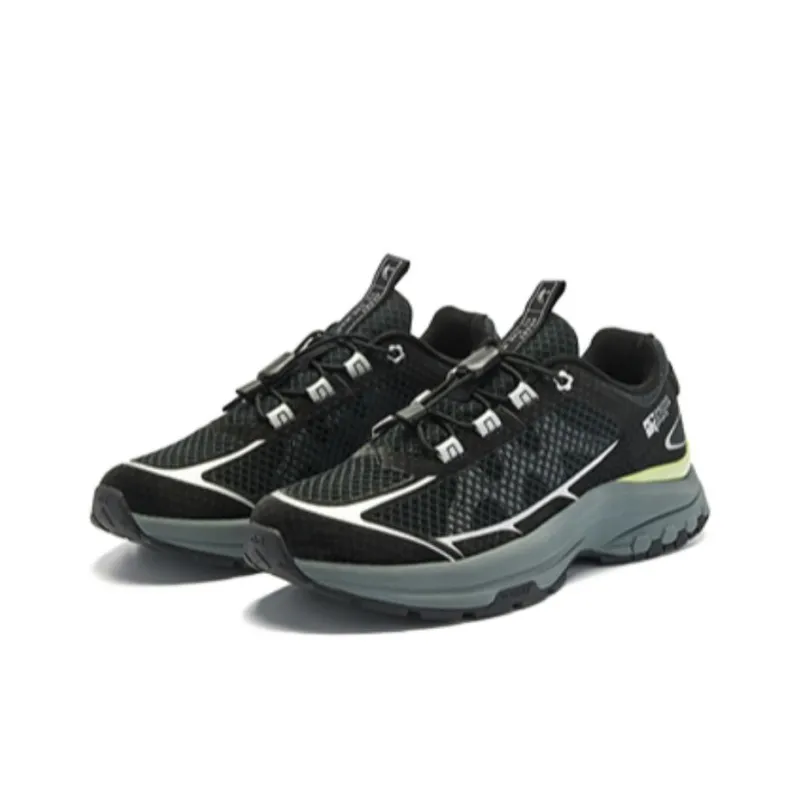 QIAODAN Anti-Slip Wear-Resistant Low-Top Casual Shoes Women's Black-1