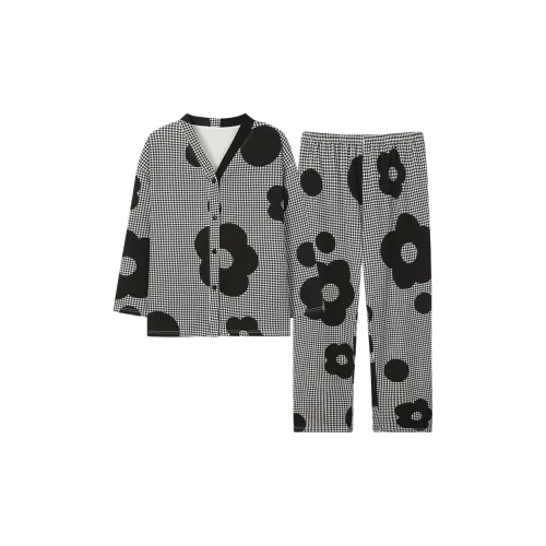 MIIOW Pajama Set Women's Black Polka Dots With Flowers