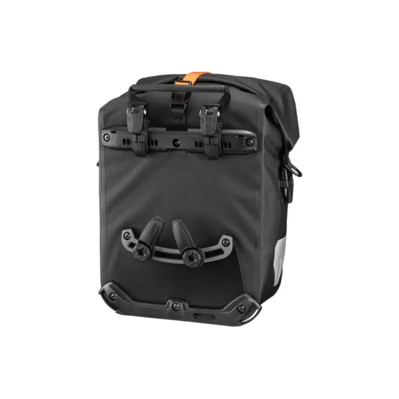ORTLIEB Riding Equipment-1