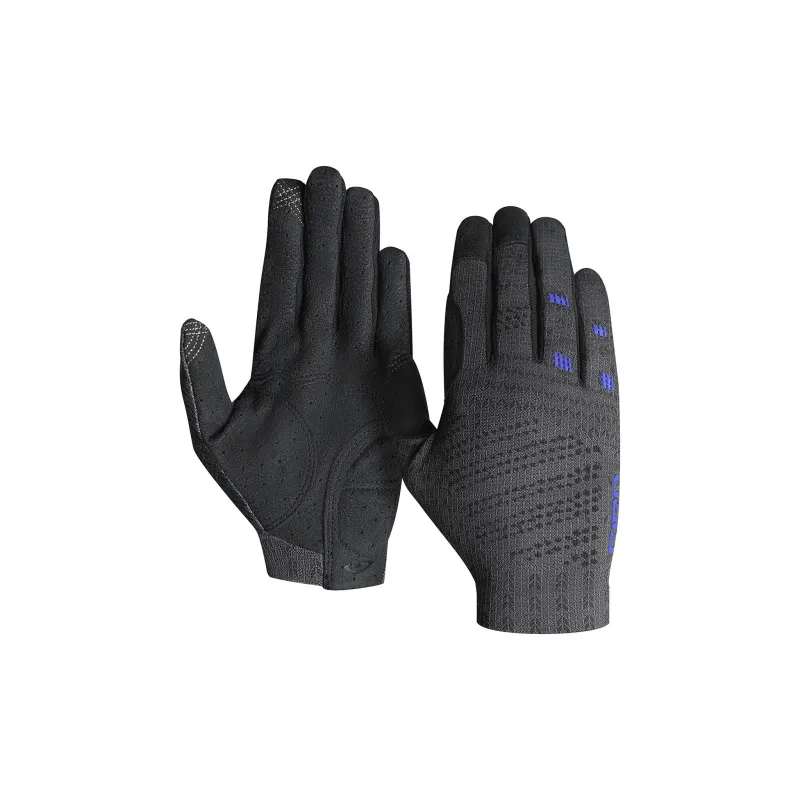 GIRO Riding Equipment-4