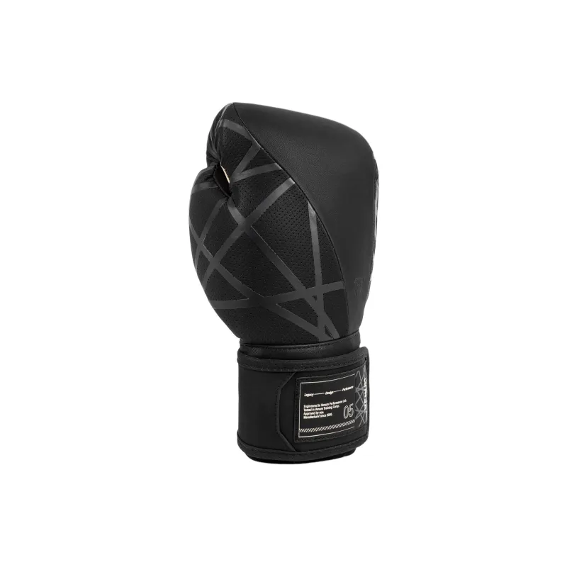 VENUM Boxing Gloves-3