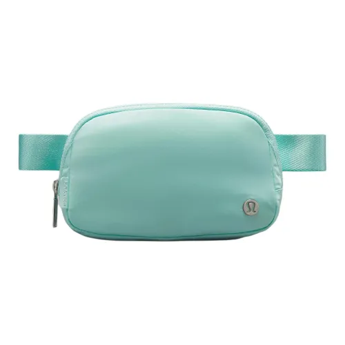 Lululemon Everywhere Recycled Polyester One Shoulder Crossbody Fanny Pack Regular Unisex Mint
