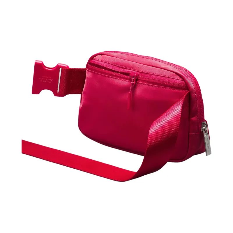 Lululemon Recycled Polyester One Shoulder Crossbody Fanny Pack Unisex Red-2