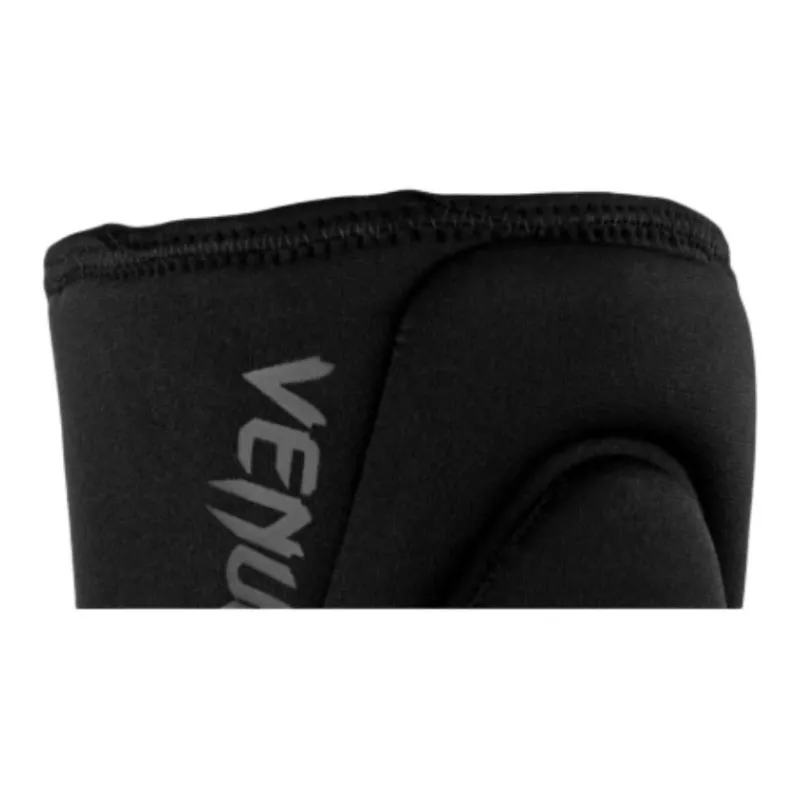 VENUM Hiking Unisex Rubber Knee Pads-3