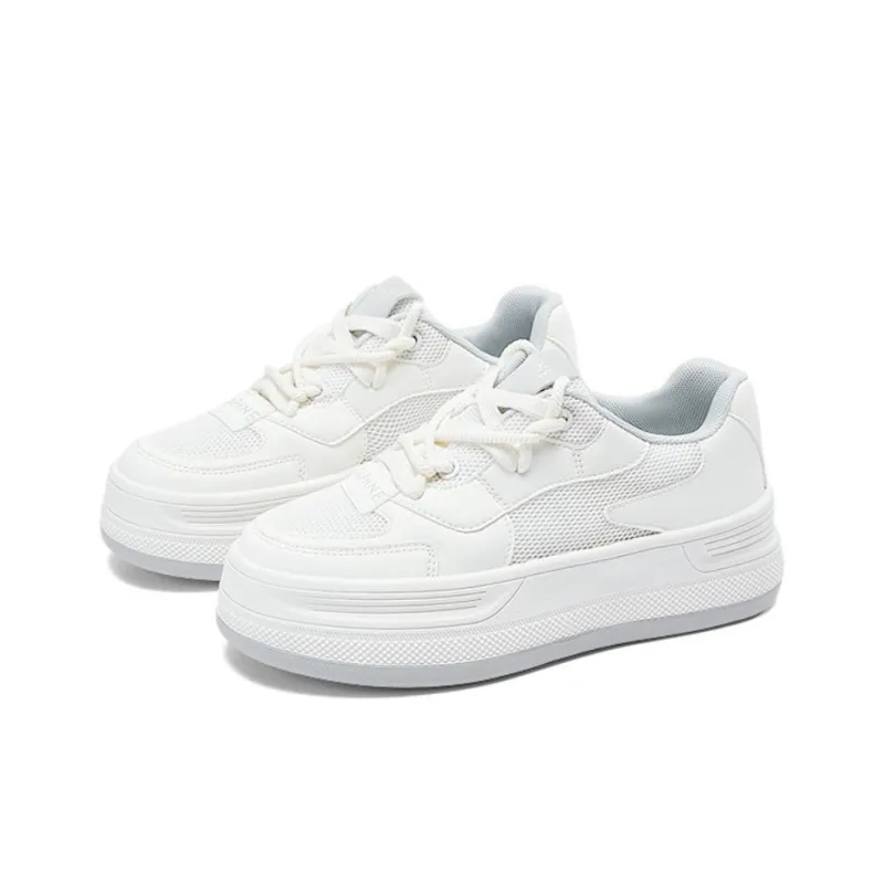 DAPHNE Low-Top Skateboard Shoes Women's-2