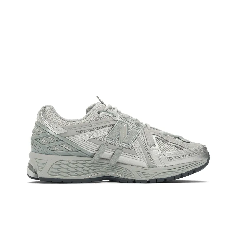 New Balance 1906A Concrete Silver Metallic-1
