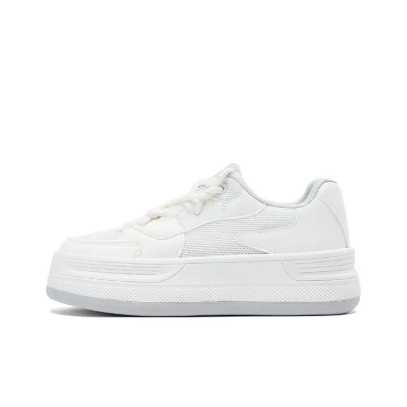DAPHNE Low-Top Skateboard Shoes Women's-0