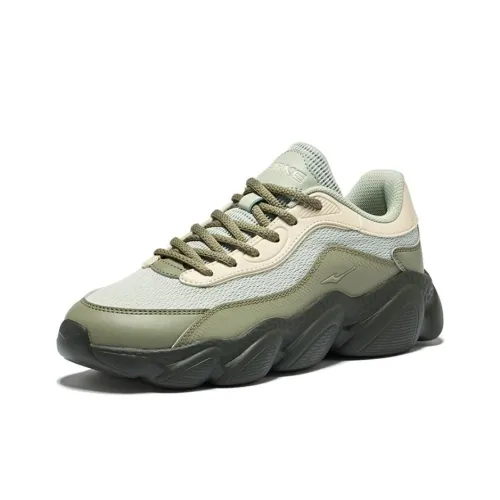 Erke Chunky Sneakers Women's Low-Top Seafoam Green / Oak