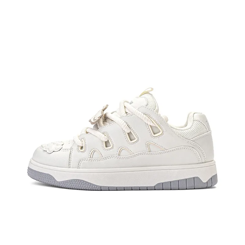 TALKING TOM Skateboard Shoes Unisex Low Top Pearl Beige-1