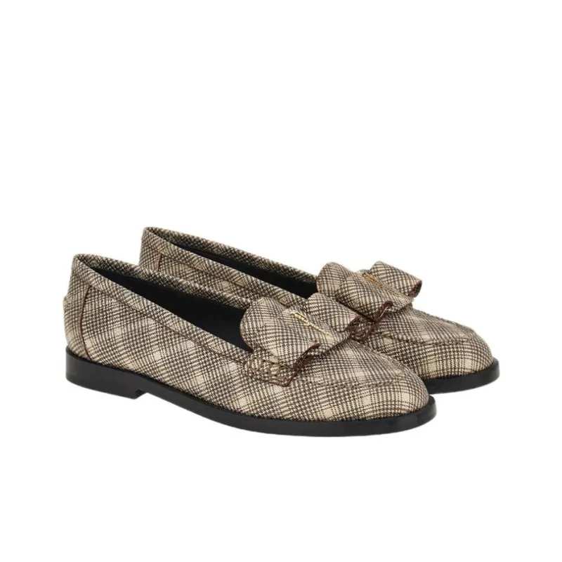 FERRAGAMO Viva Loafers Women's Gold Black-2