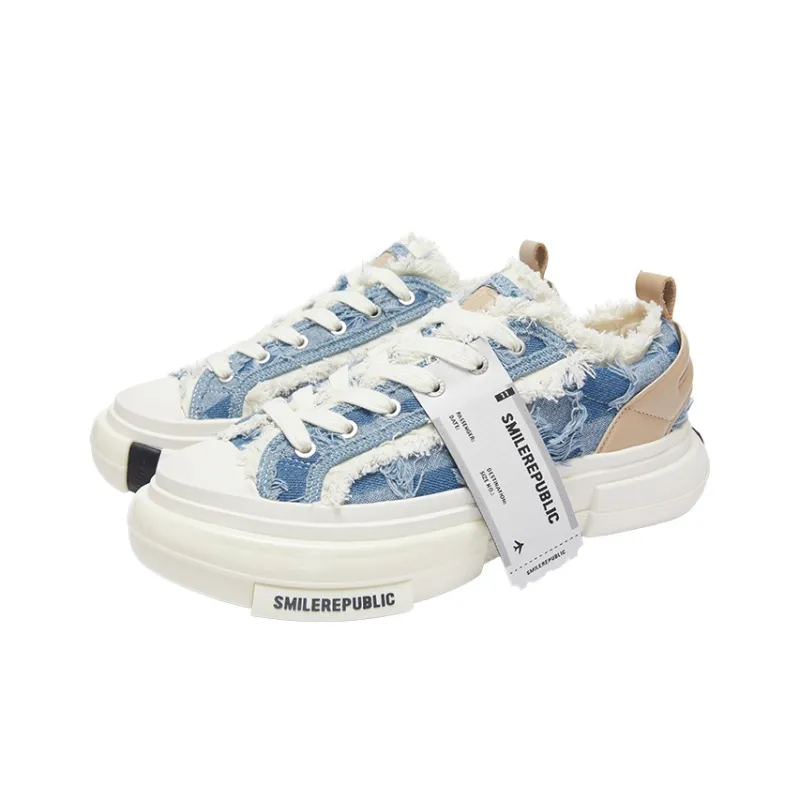 SMILEREPUBLIC INCEPTION LIGHT BLUELATTICE Height Increasing Low Top Canvas Shoes Unisex Light Blue-2