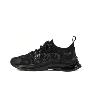 GUCCI Women's Run Sneaker 'Triple Black' Women's