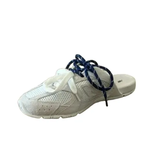 New chain x MIU MIU Wrap toe Slippers Women's White
