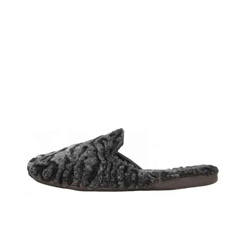 MANOLO BLAHNIK Closed Toe Slippers Men-0