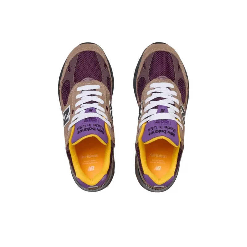 New Balance 993 MiUSA Mushroom Midnight Violet-3