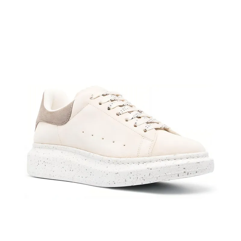 Alexander McQueen Oversized Round Toe Lace Up Sneakers-2