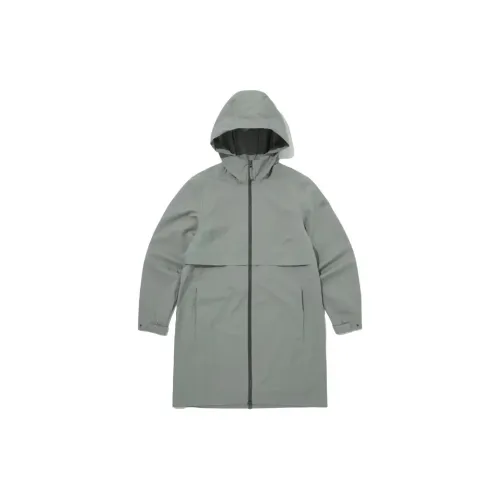 THE NORTH FACE Trench Coats Men Green