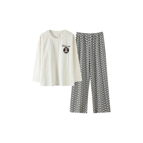 The Story Of The Flower Season Pajama Set Women's Ivory