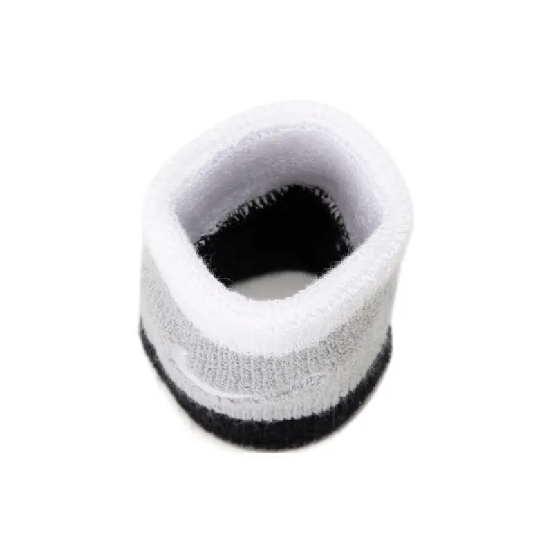 Nike Wristbands-1