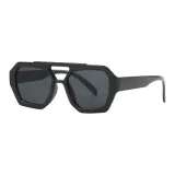 Black Frame with Gray Lens