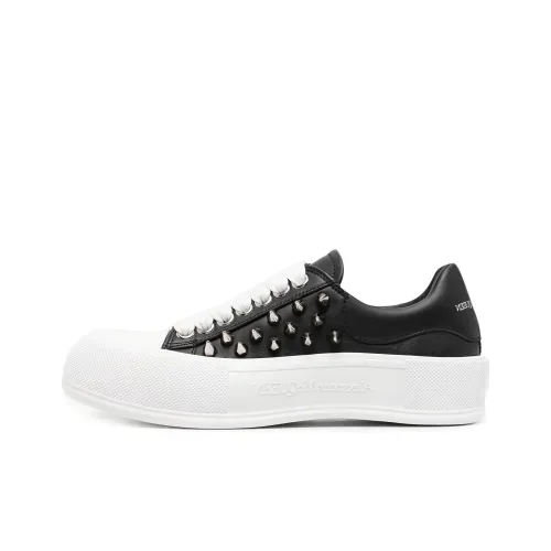 Alexander McQueen Deck Skateboard Shoes Women's Low-Top Black