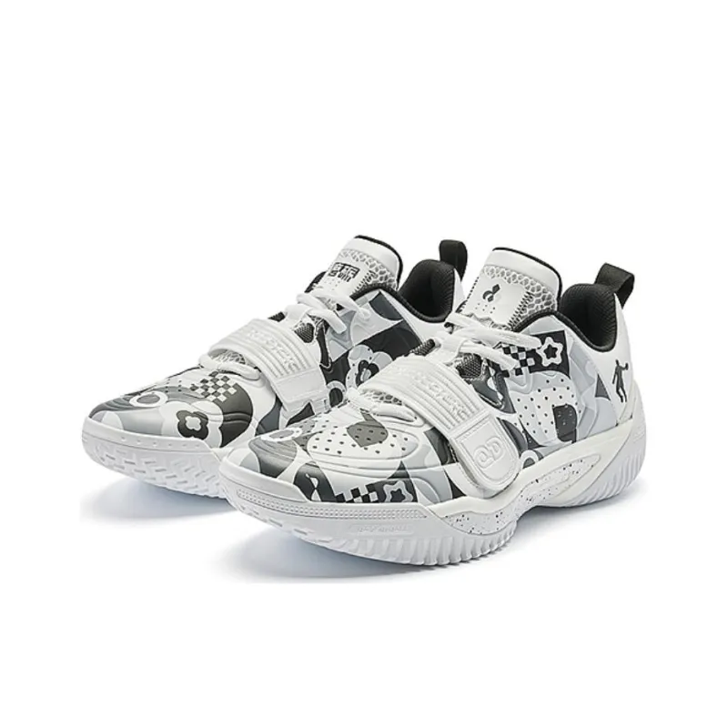QIAODAN Polishing 6 Team Cushioned Slip Resistant Low Top Basketball Shoes Men's White Black-2