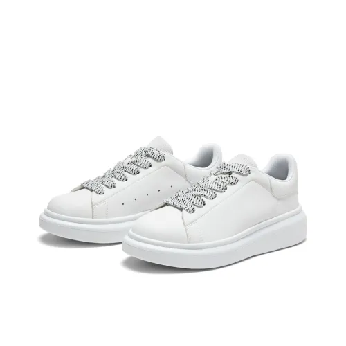 Walk more Skateboard Shoes Unisex Low-Top