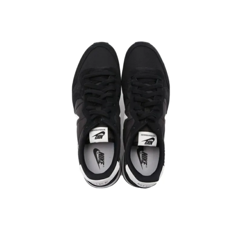 Nike Internationalist Black Smmt White Ntrl Grey White-2