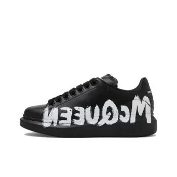 Alexander McQueen Oversized Sneaker Low Top Stylish Skateboarding Shoes Women's Black